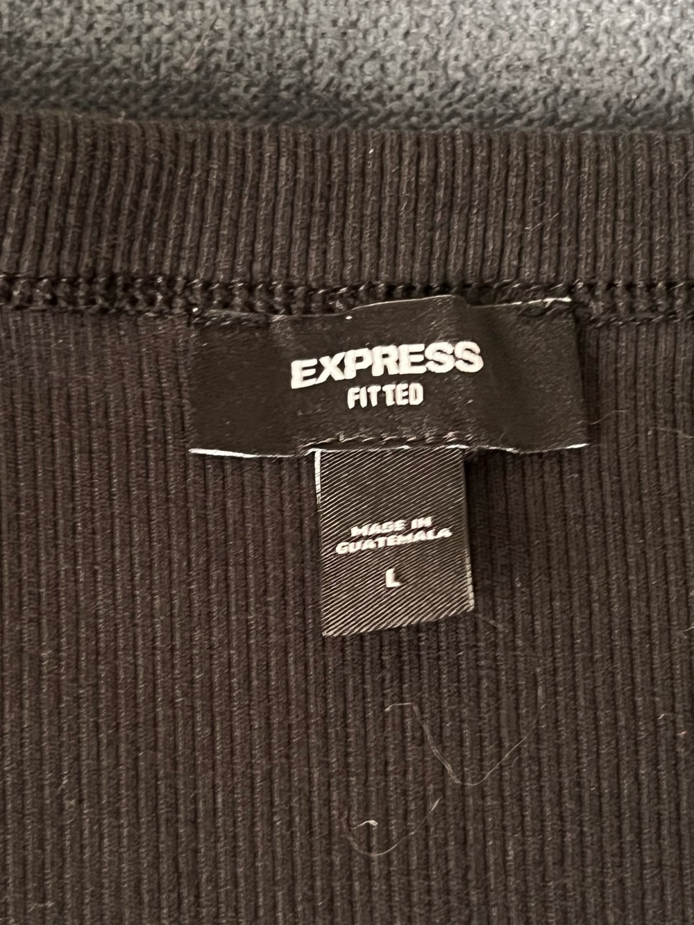 Express Black Ruffled V-Neck Ribbed Camisole - Picture 3 of 3